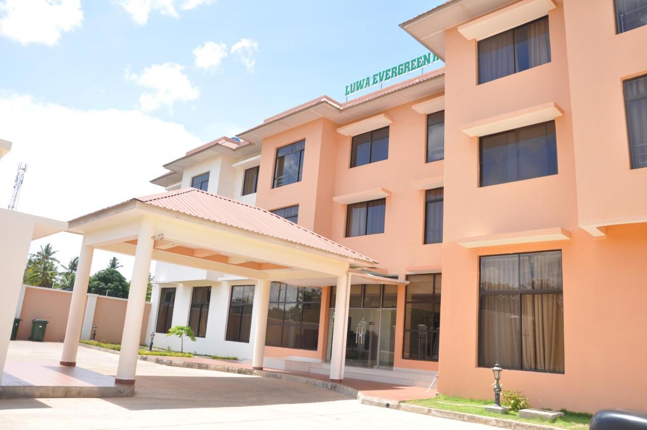 Luwa Evergreen Hotel Mtwara Kültér fotó
